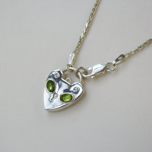 Kitty Padlock in Peridot