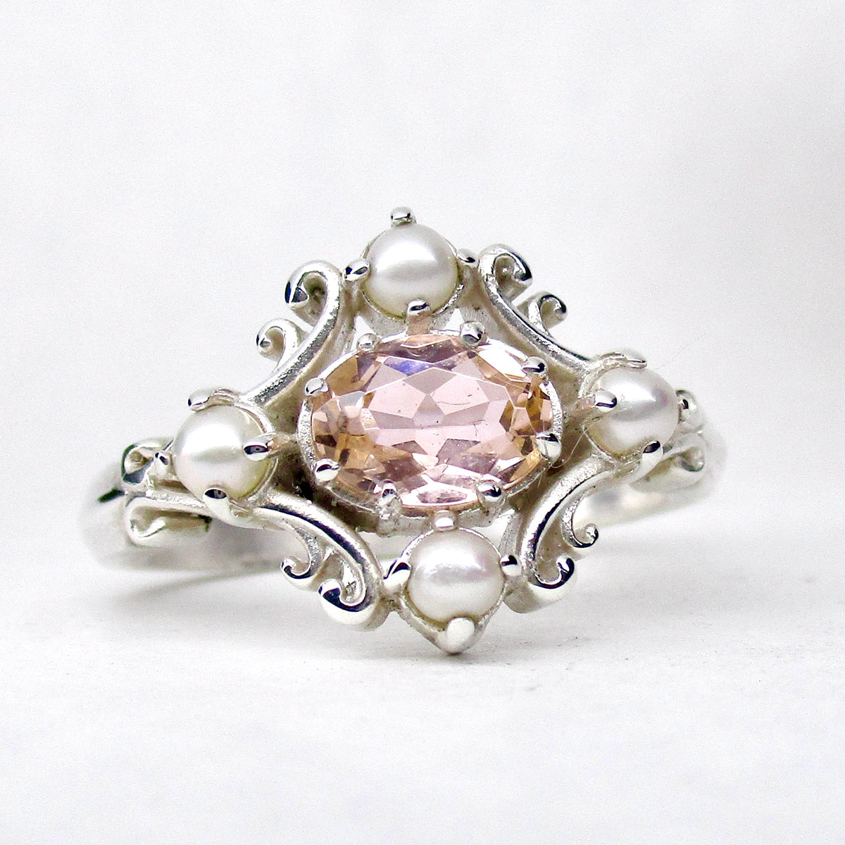 Dauphine Ring