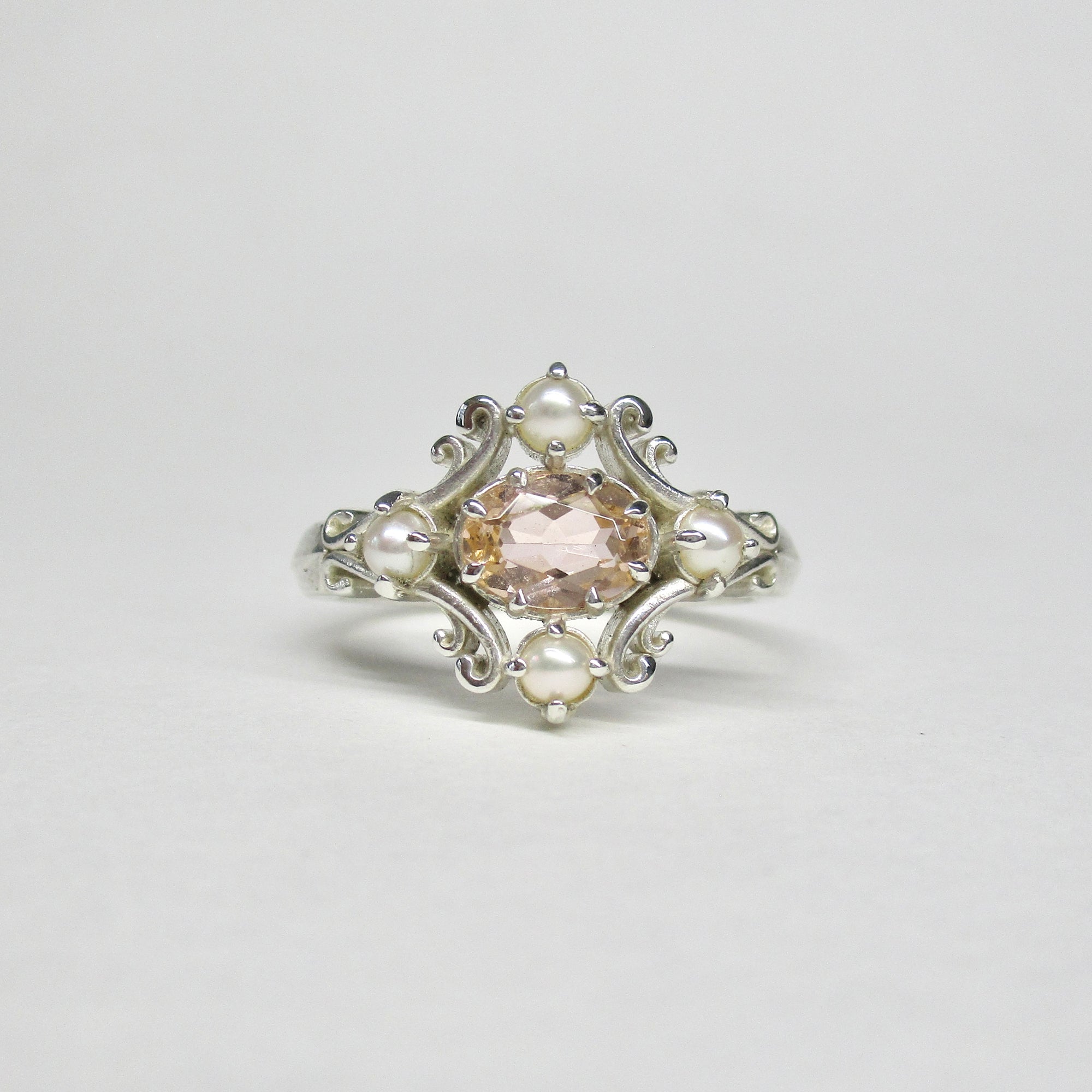 Dauphine Ring