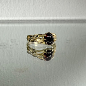 9CT Garnet Galadria Ring