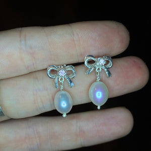 Bow and Pearl Studs