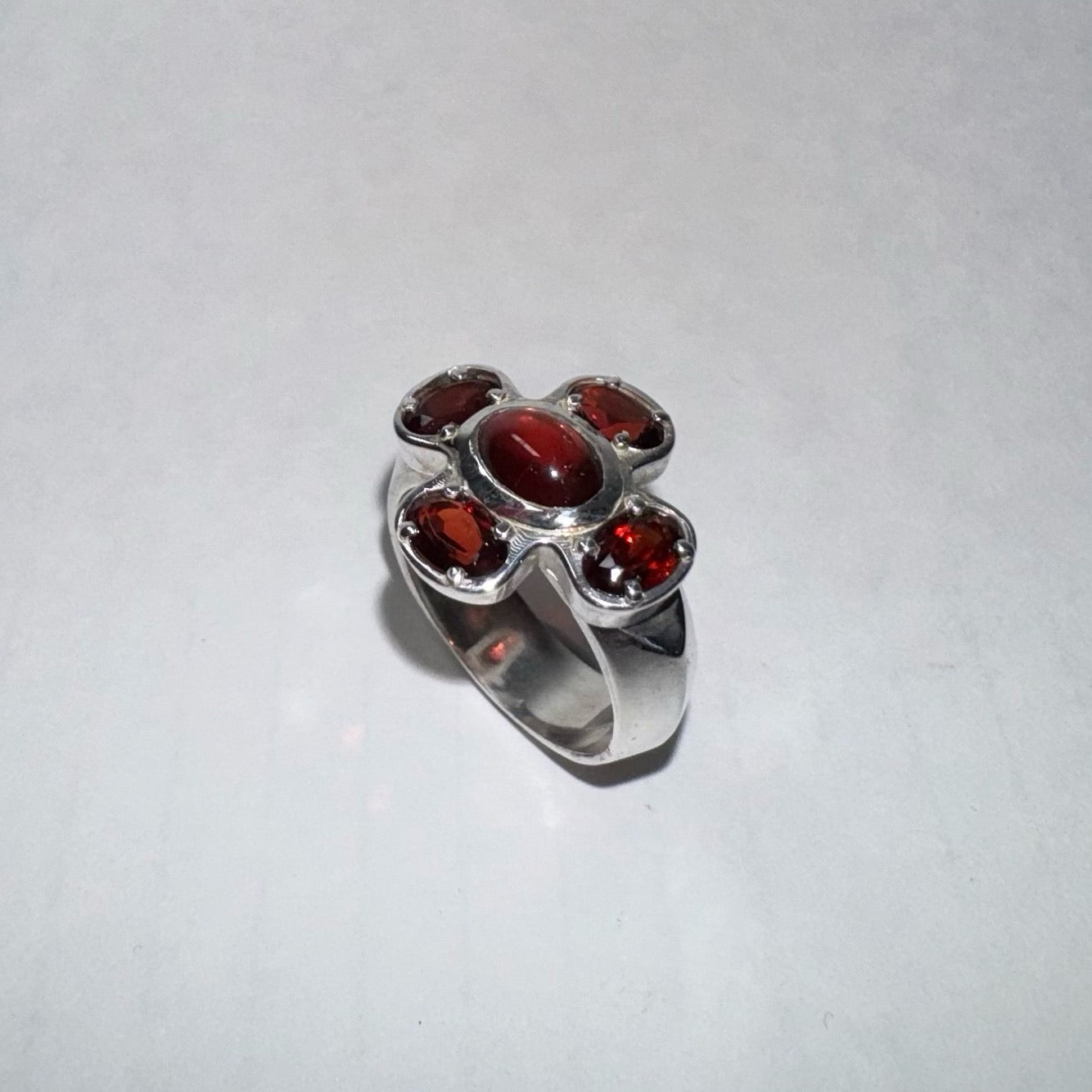 Cruciform Ring in Garnet