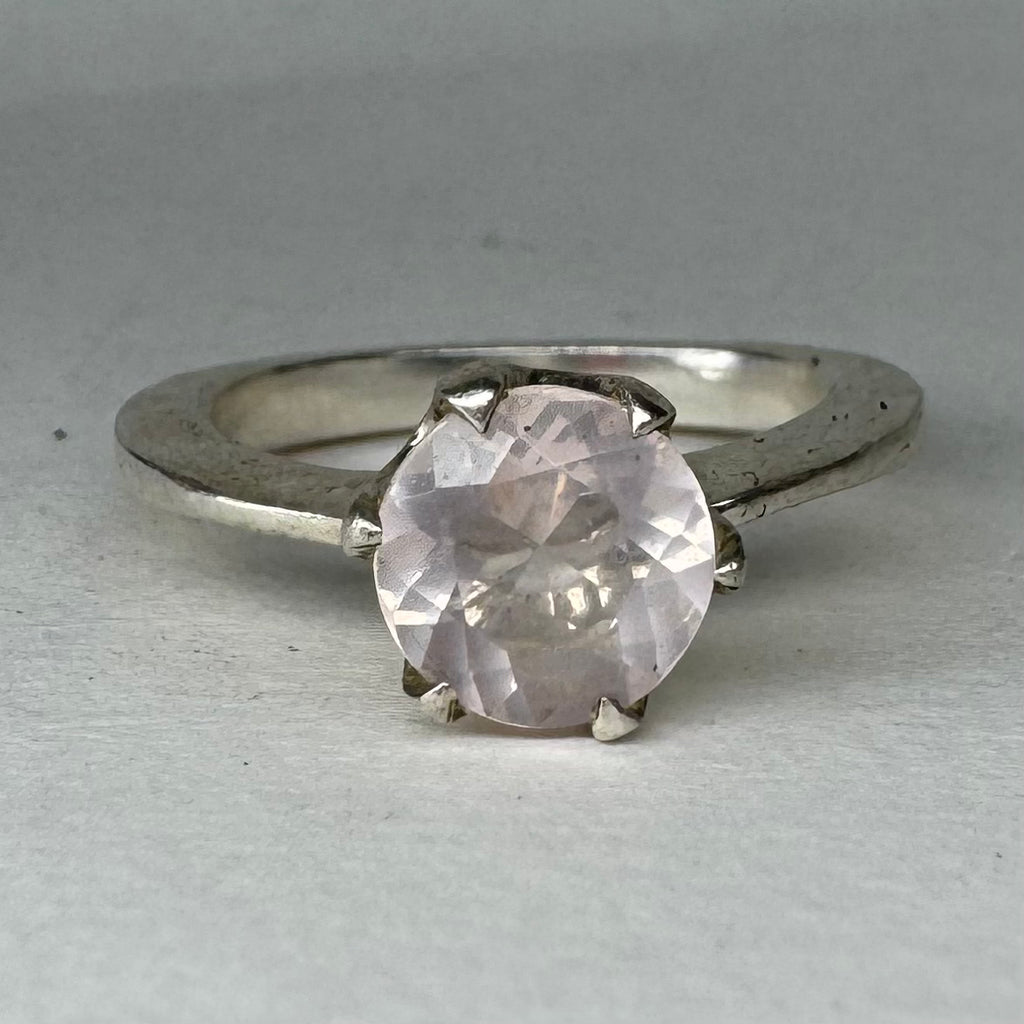 Pink Rose Quartz Solitaire size K