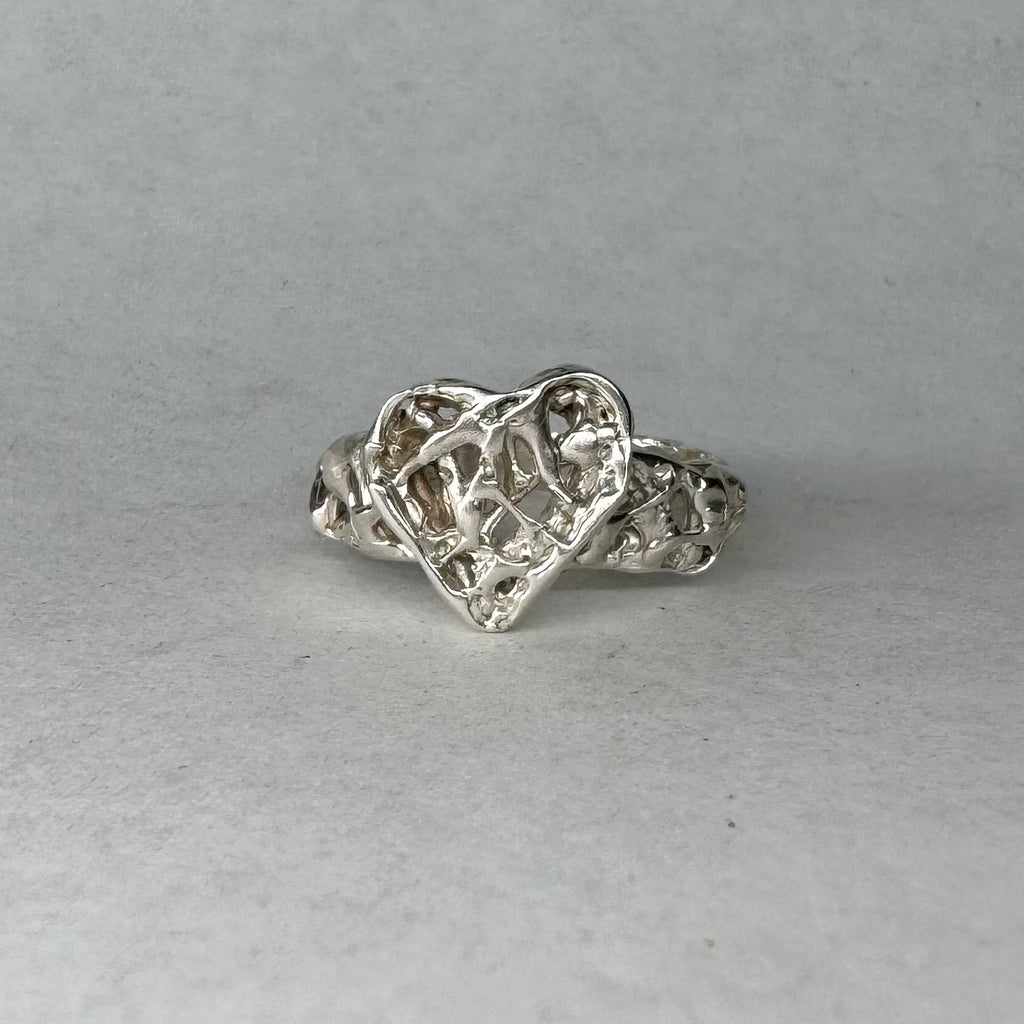 Sticky Heart Ring sz N