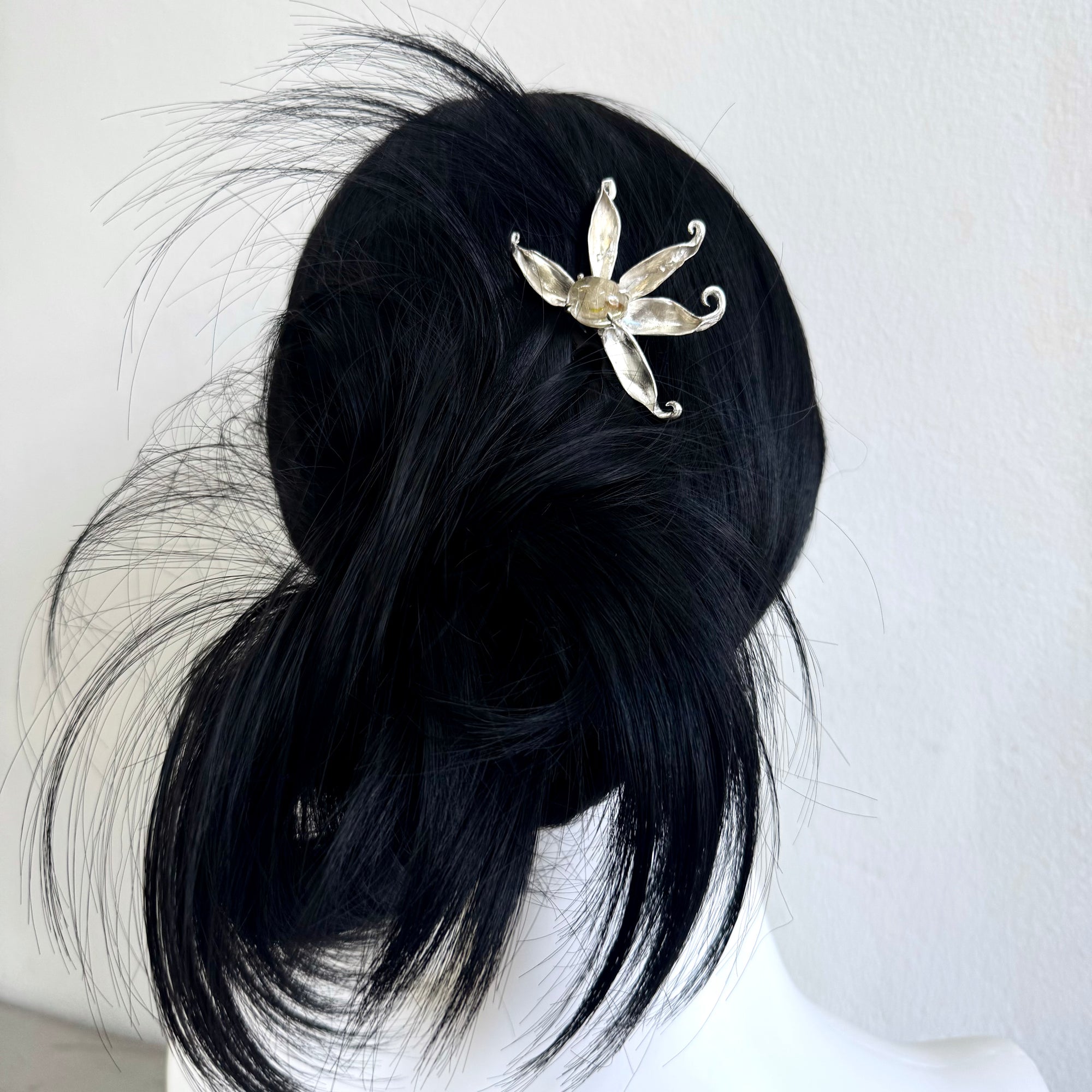 Muscadet Bone French Hair Pin