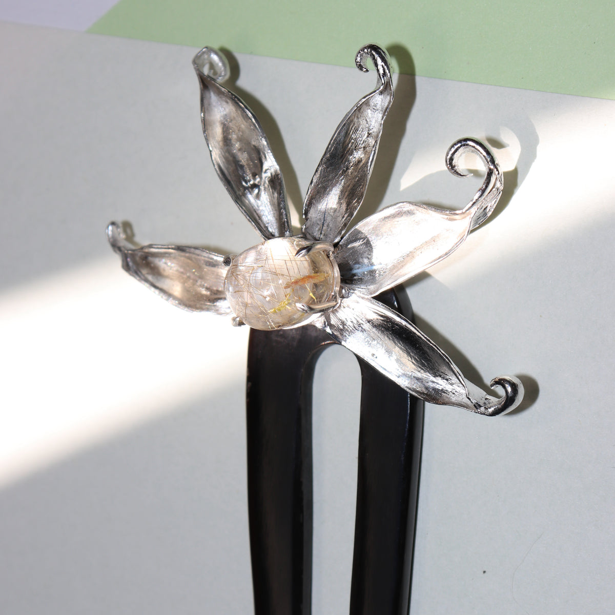 Muscadet Bone French Hair Pin