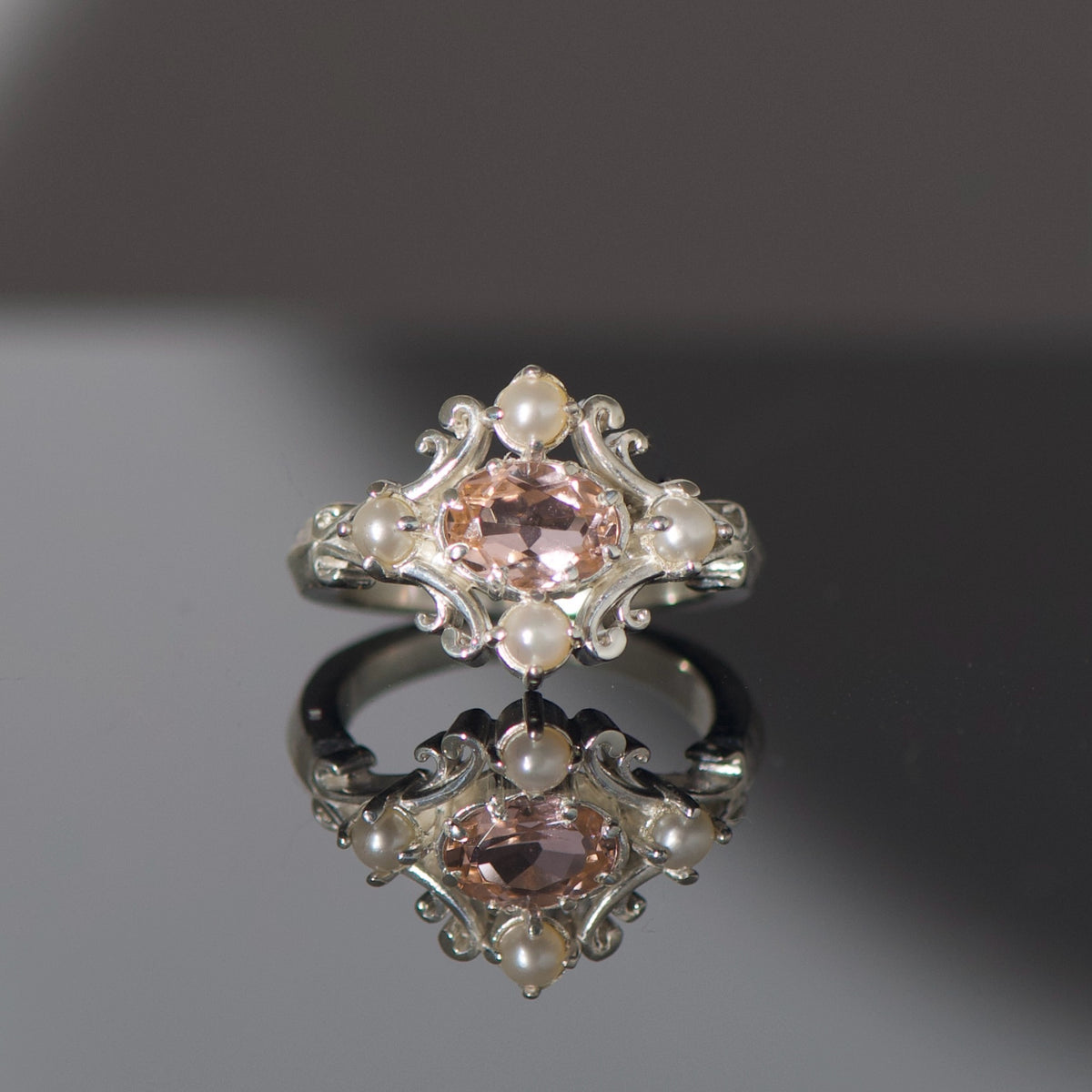 Dauphine Ring