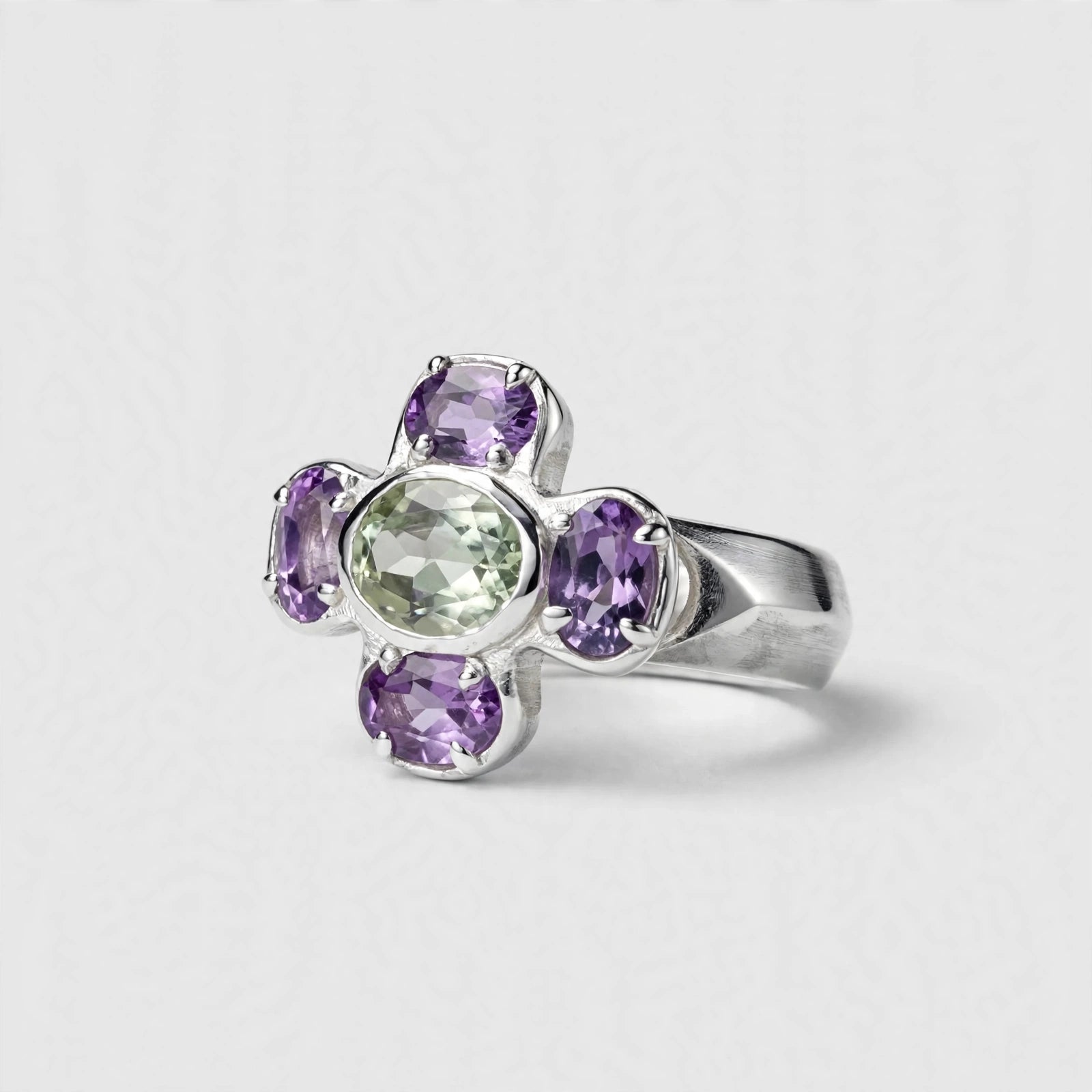 Cruciform Ring in Green and Lilac Amethyst Size P